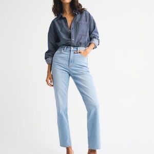 Abercrombie & Fitch- Light Wash Ultra High Rise Straight Leg Jeans